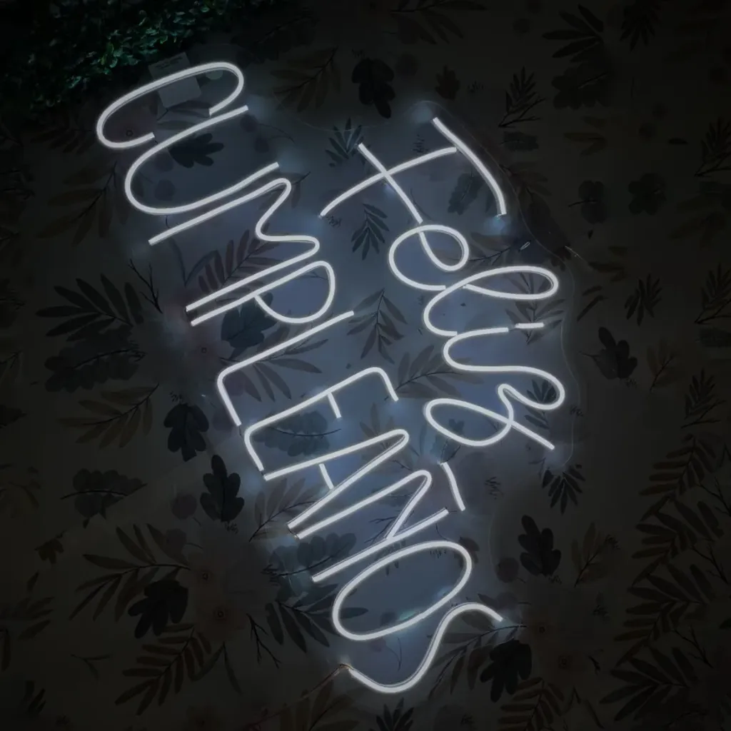 D_NQ_NP_2X_929684-MLM86516686007_062025-F-letrero-led-neon-feliz-cumpleanos-70x41-fiesta-decorativo.webp
