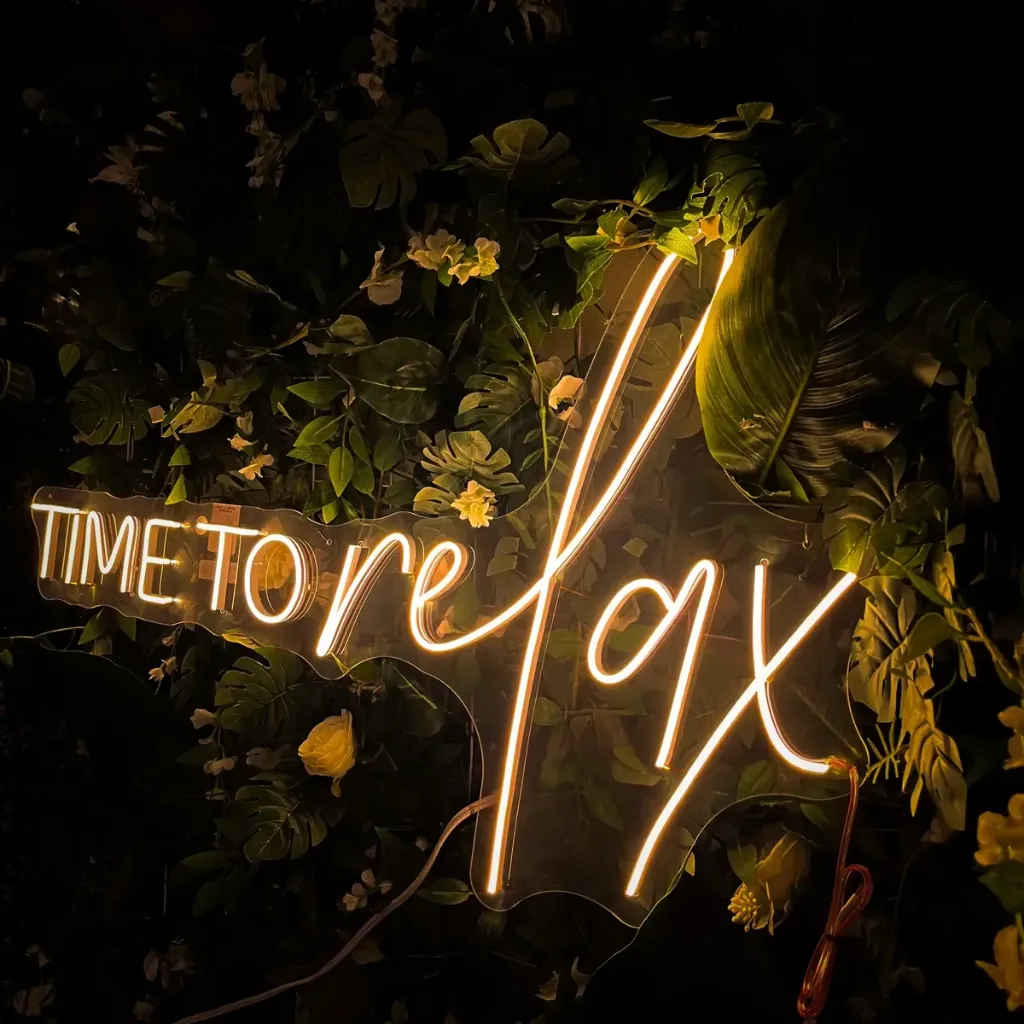 D_NQ_NP_2X_629992-MLM88485359998_072025-F-letrero-led-neon-time-to-relax-100x55.webp