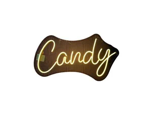 Candy_51cm x 28cm