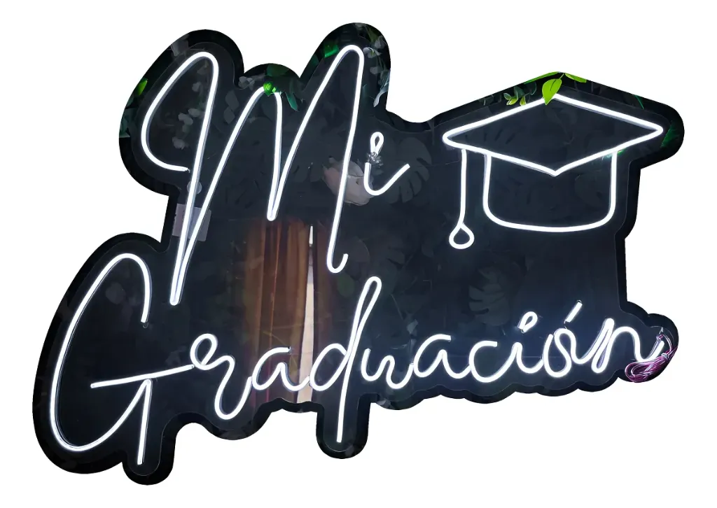 Mi Graduación_82cm x 54cm