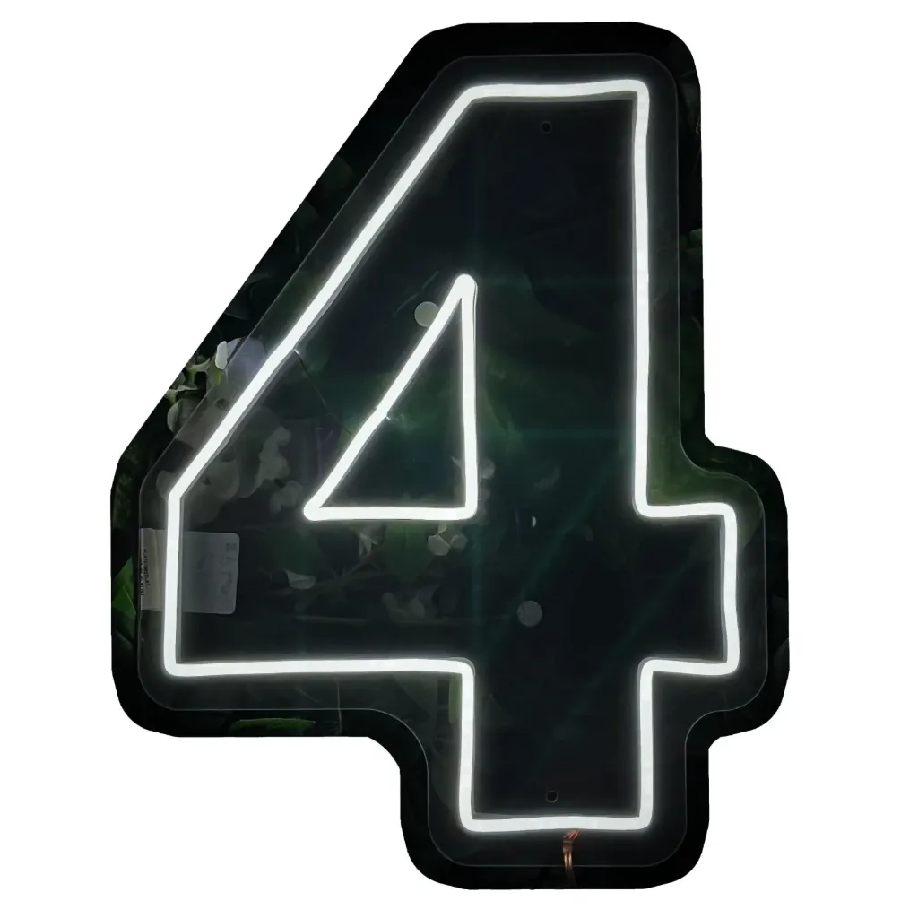 Número 4_40cm x 31cm