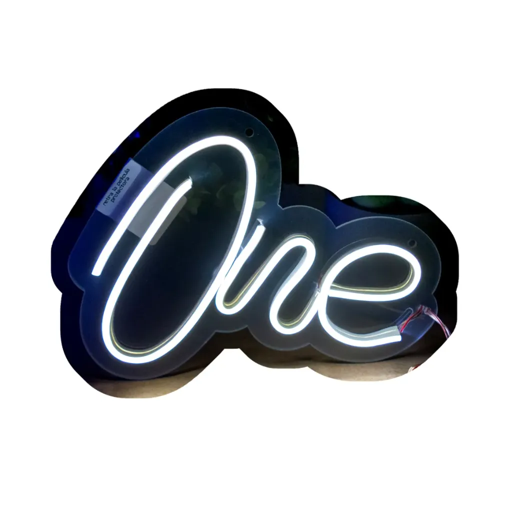 [A175-BF] One chico (Blanco Frio)